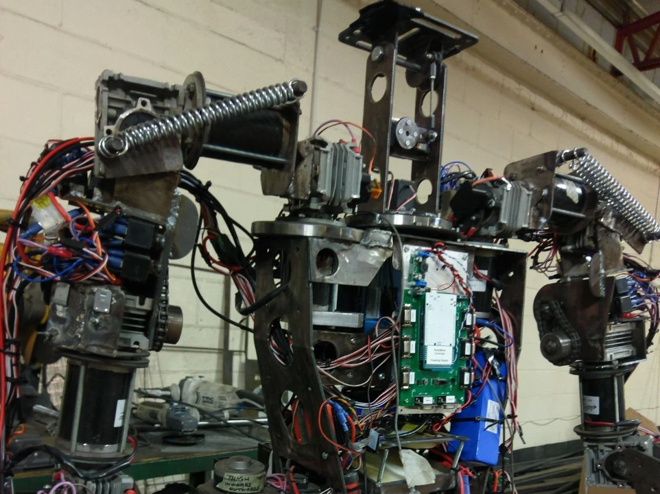 Man vs Robot, robot, on set, behind the scenes