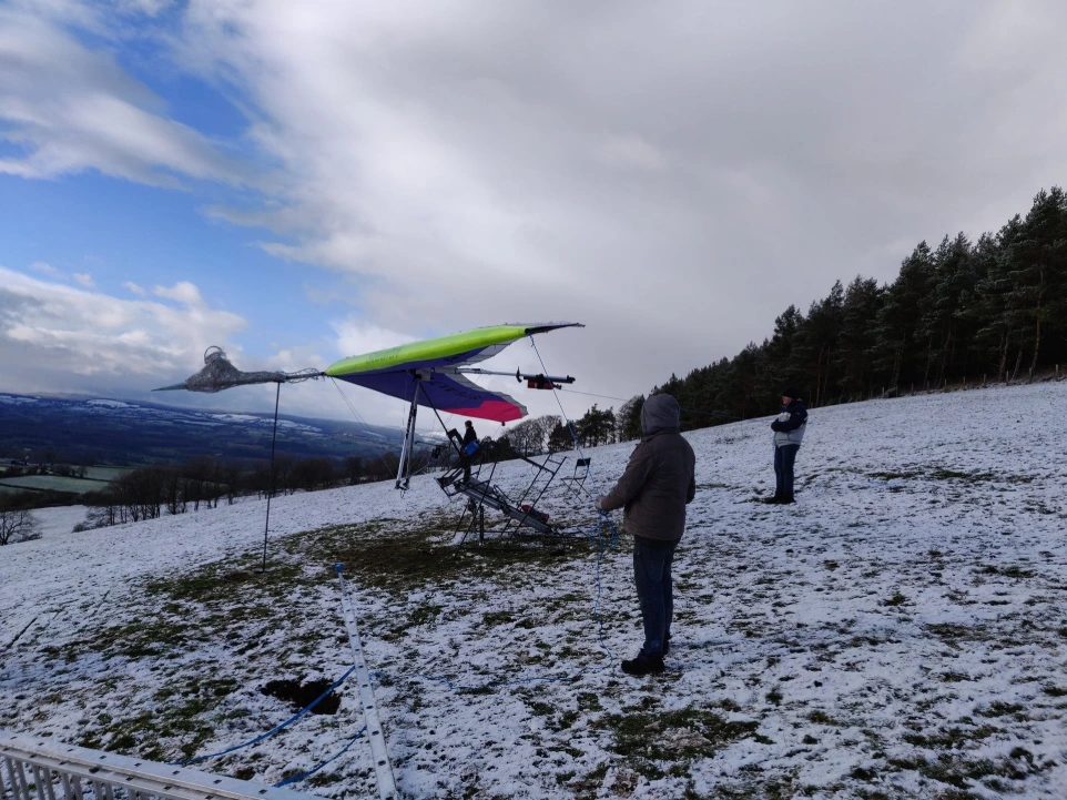 Colin Furz, dinosaurs pilot, robot